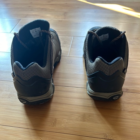 Oboz Bridger Low - Waterproof - Mens 9 Wide - NWOT - Picture 6 of 8